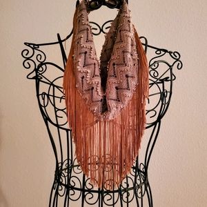 The Perfect Neck & Collar Accessory